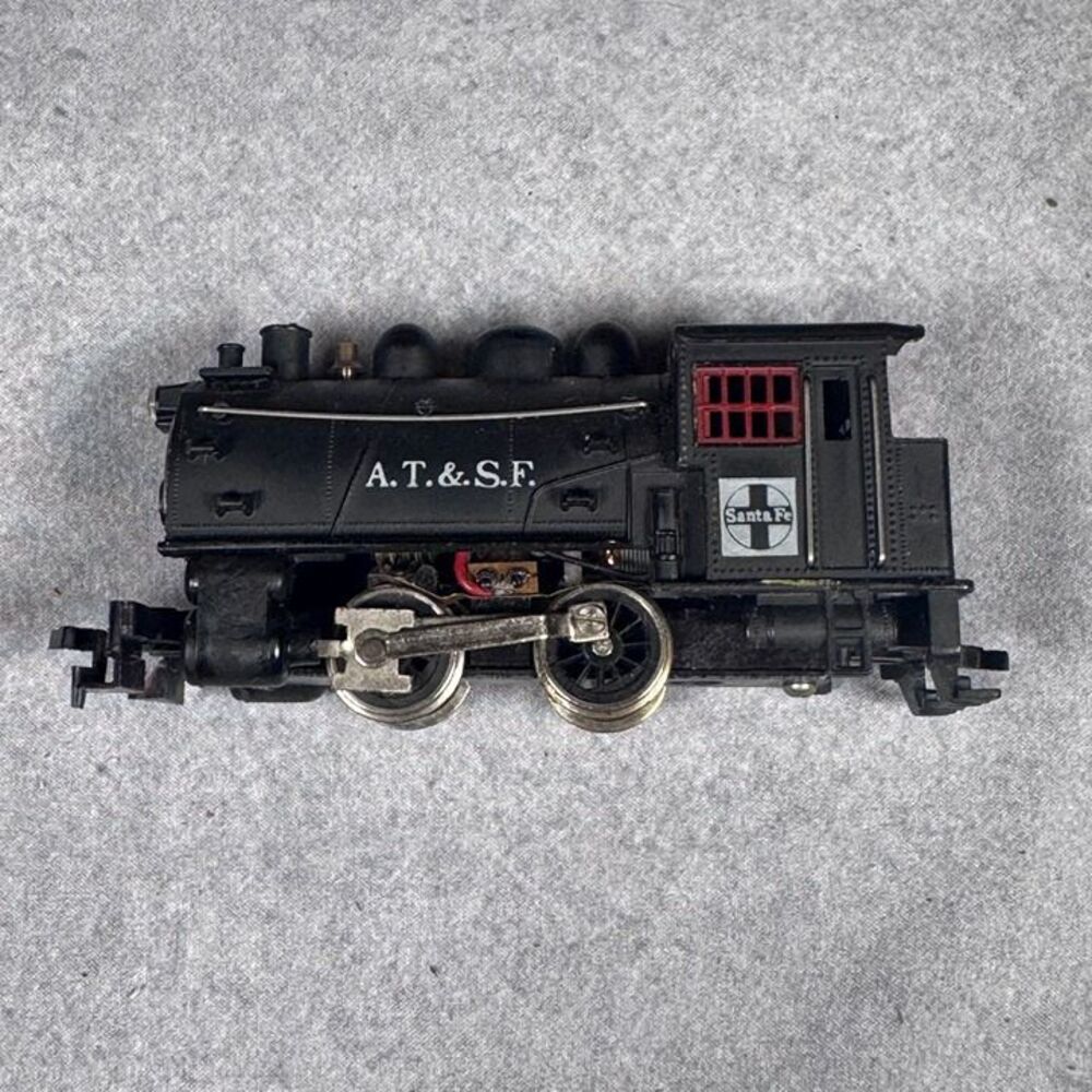 Vintage HO Scale Life-Like AT&SF #98 Santa Fe 0-4-0 Dockside Switcher For Parts
